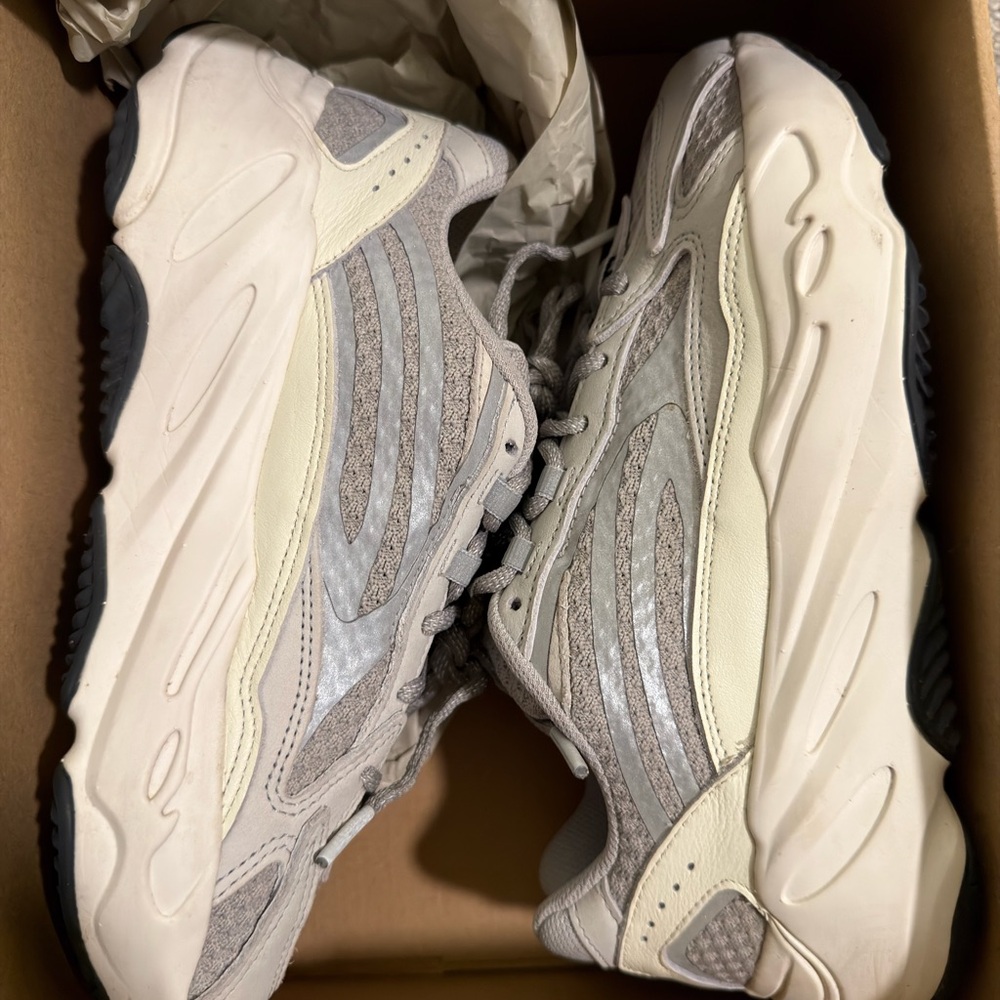 Yeezy Boost 700 Static